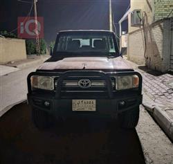 تۆیۆتا لاند کرۆزەر 70